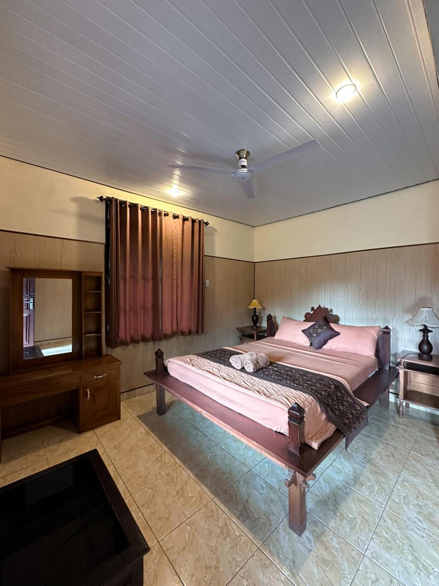 Kajeng Bungalow Ubud Buitenkant foto