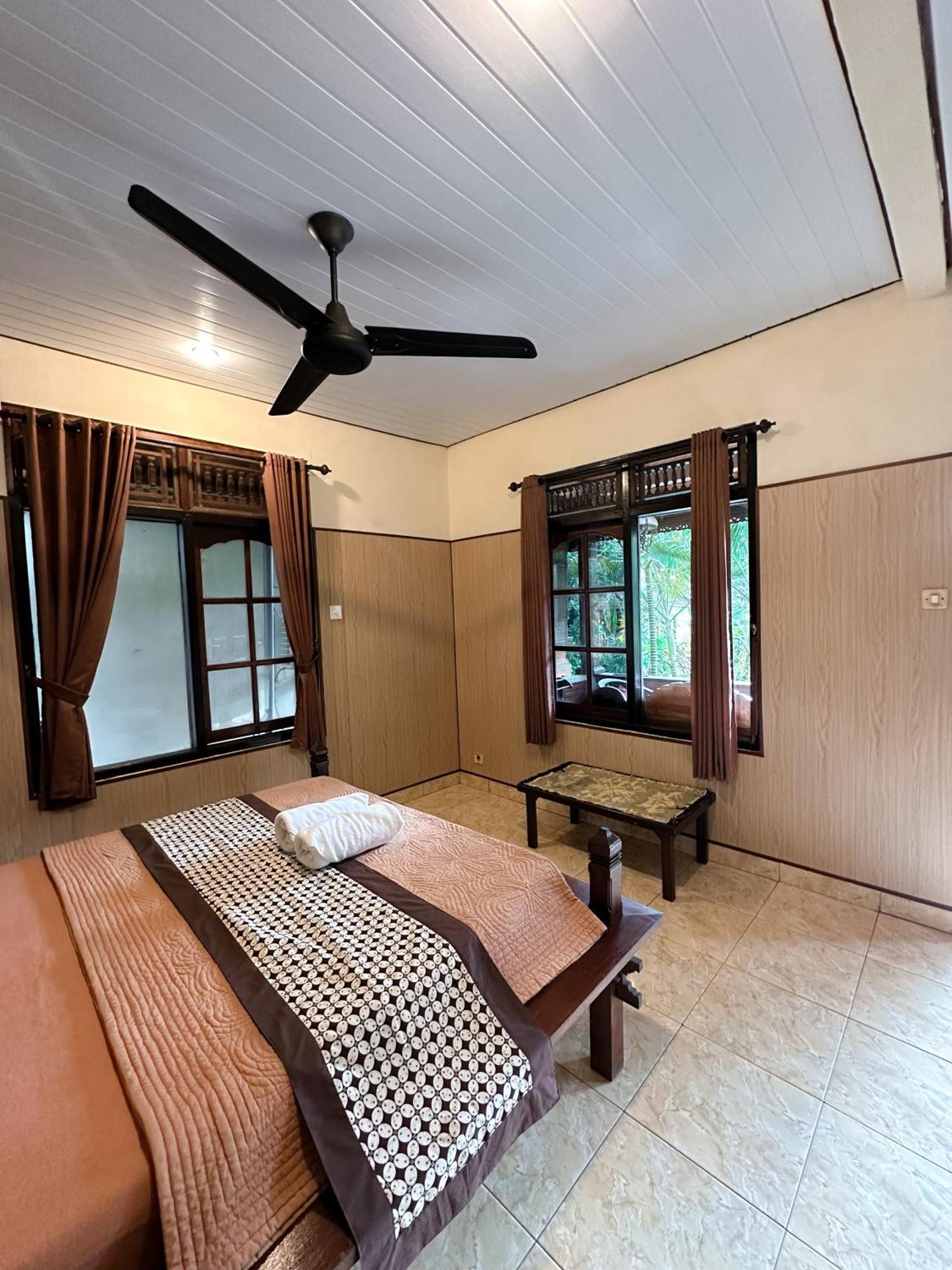 Kajeng Bungalow Ubud Buitenkant foto